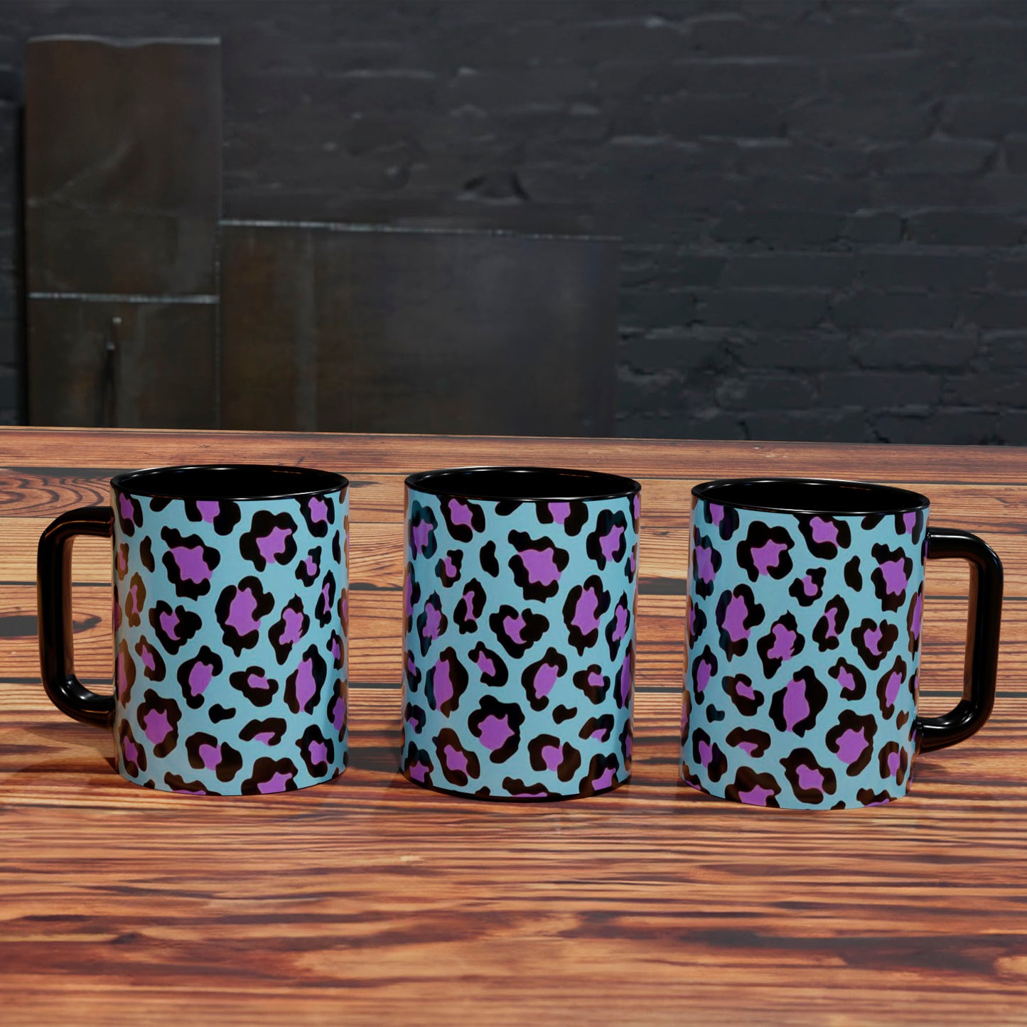 Leopardo Morado Salvajemente Elegante BBM